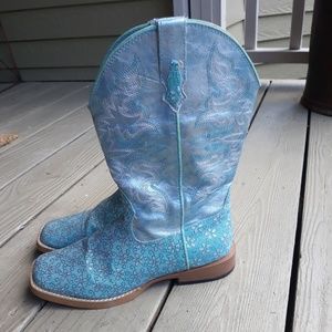 Turquoise Rodeo boots brand new.